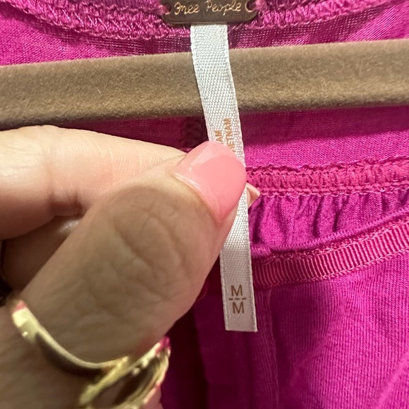 Free People Keeping On Cut Out Front Tie Sleeve Oversized Top Pink Size Medium - Picture 3 of 5